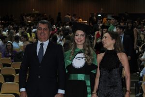 Mais- uma- turma- do- curso- de- Medicina- do- Cesmac- colou- grau- em- clima- de- muita- emoção- (01)...