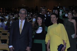Mais- uma- turma- do- curso- de- Medicina- do- Cesmac- colou- grau- em- clima- de- muita- emoção- (01)...