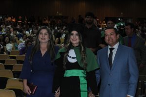 Mais- uma- turma- do- curso- de- Medicina- do- Cesmac- colou- grau- em- clima- de- muita- emoção- (01)...