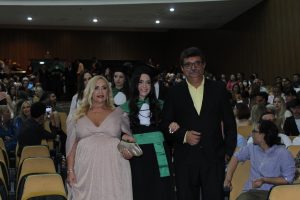 Mais- uma- turma- do- curso- de- Medicina- do- Cesmac- colou- grau- em- clima- de- muita- emoção- (01)...