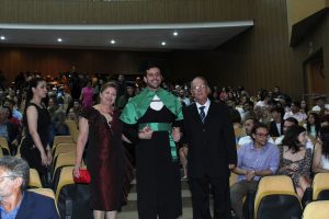 Mais- uma- turma- do- curso- de- Medicina- do- Cesmac- colou- grau- em- clima- de- muita- emoção- (01)...