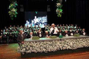 Mais- uma- turma- do- curso- de- Medicina- do- Cesmac- colou- grau- em- clima- de- muita- emoção- (01)...