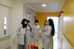 Curso- de -Farmácia -promove- ação- com- Carnaval -Solidário- (5)