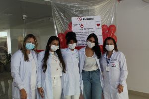 Curso- de -Farmácia -promove- ação- com- Carnaval -Solidário- (5)