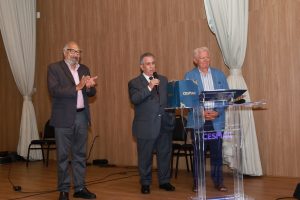 511cb335-06ad-4d19-b248-4555d9836ec1