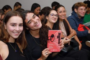 7b782226-3fcb-4453-94b8-4c8c25781677