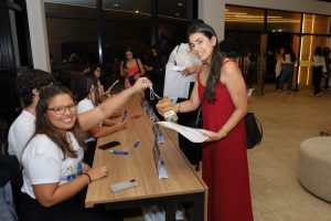 af5ec141-9629-4fdf-977e-1f85e5b62e72