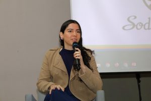 1f30cfe6-127f-4808-96cb-cc9d1fa5a0b6