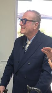 429b5518-4835-41b3-ba6e-05045afeccd4