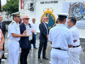 Vice-reitor do Cesmac recebe título de Tripulante Honorário da Marinha do Brasil