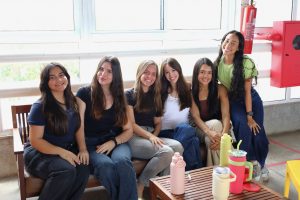 Cesmac recebe estudantes da Universidade do Porto e fortalece ações de internacionalização na Odontologia
