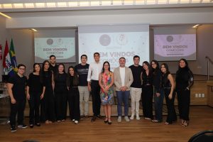 Cesmac marca presença no Feirão do Estudante e aproxima futuros universitários das possibilidades de formação